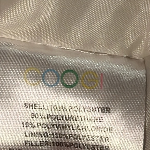 Coogi Women's Lightweight puffer jacket with snaps and detailing size Medium - Picture 11 of 13